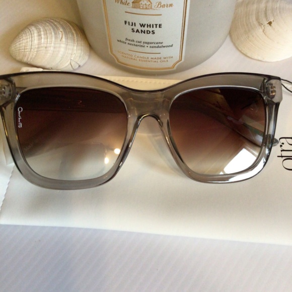 New! OTRA grey crystal Sunnies